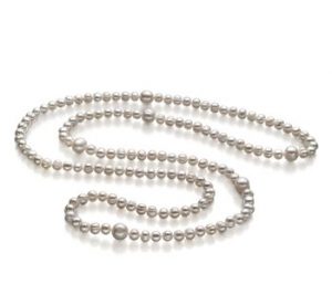 how to wear pearls like Sophia Loren