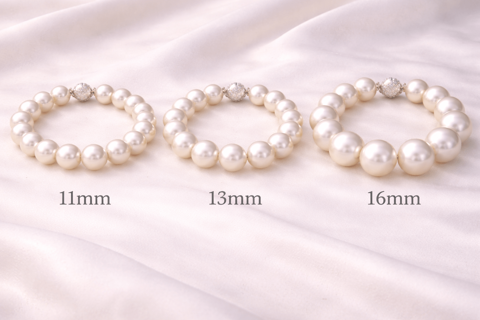 pearlsonly-blog-104-image-4-pearl - Størrelsen betyder noget ved South Sea-armbånd - Perlesmykker - pearlsonly