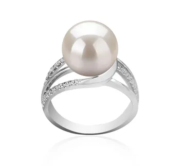 10-11mm Ferskvand Ring in Layana Hvid 10-11mm Ferskvand Ring in Layana Hvid